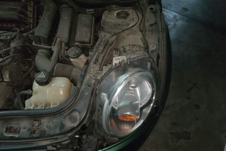 Used MINI 2012 1.6L COOPER Baker Street Engine Bay Left