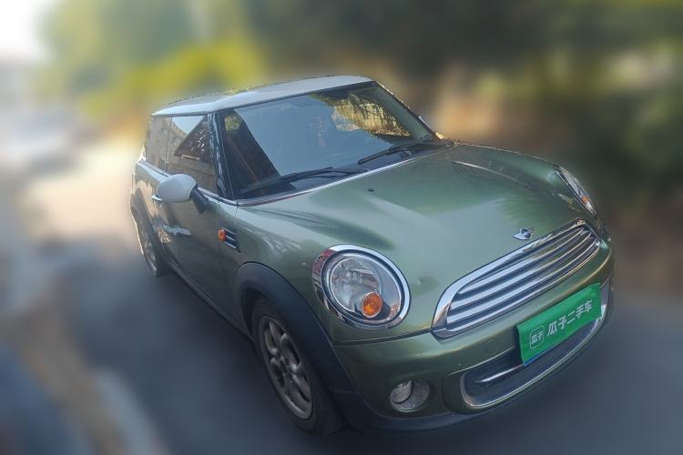 Used MINI 2012 1.6L COOPER Baker Street Front Right 45 Deg