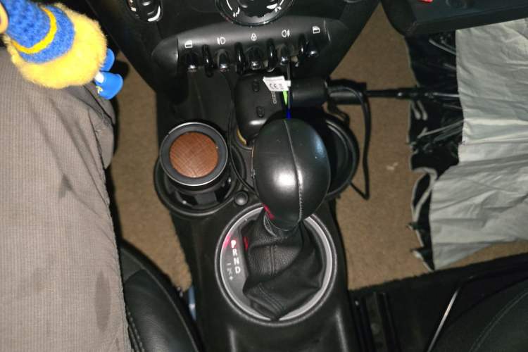 Used MINI 2012 1.6L COOPER Baker Street Gear Lever