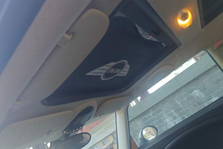 Used MINI 2012 1.6L COOPER Baker Street Headliner