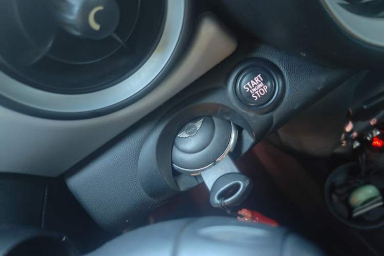 Used MINI 2012 1.6L COOPER Baker Street Vehicle Key