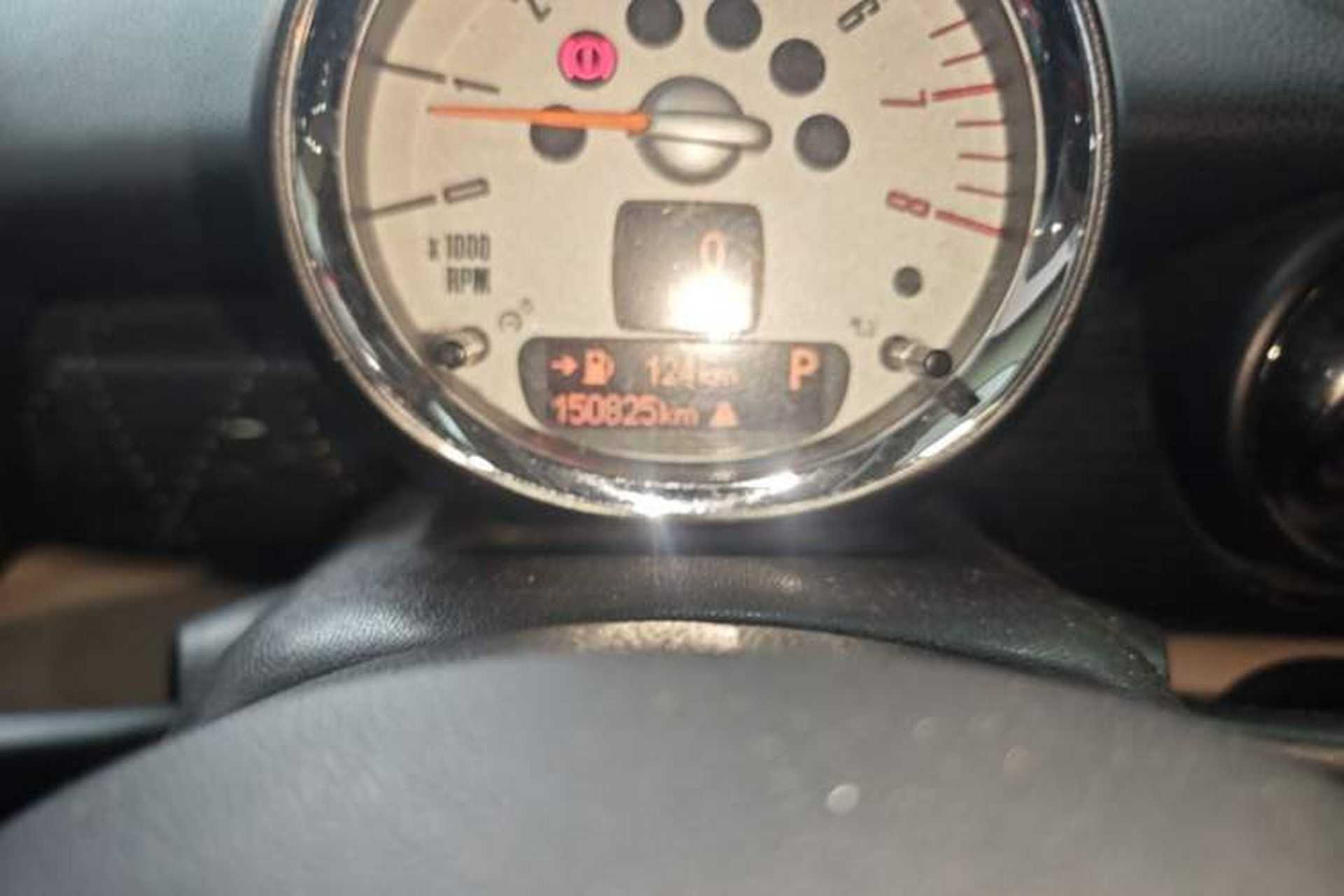 Used MINI 2012 1.6L COOPER Baker Street Odometer Close Up