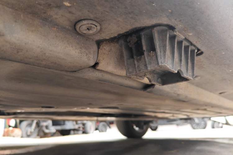 Used MINI 2012 1.6L COOPER Bayswater Chassis Front Left
