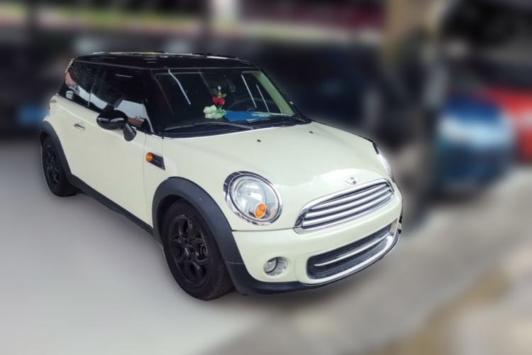 Used MINI 2012 1.6L COOPER Baker Street Front Right 45 Deg