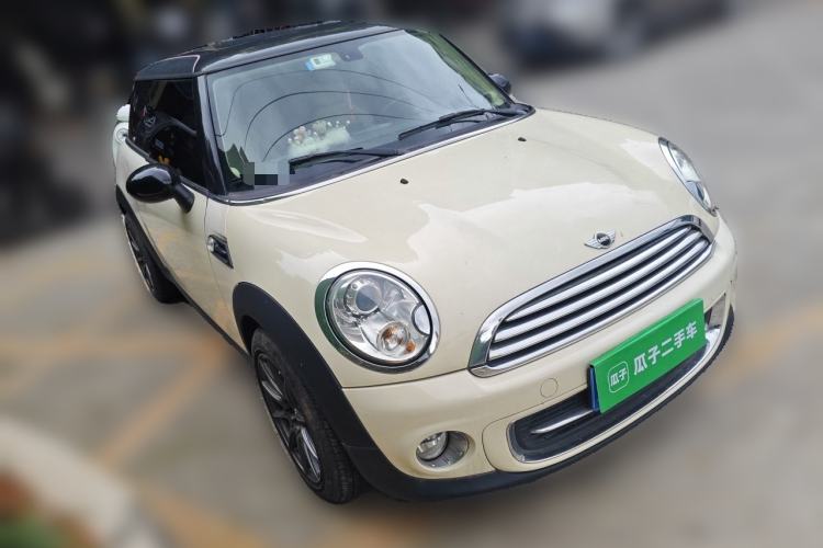 Used MINI 2012 1.6L COOPER Bayswater Front Right 45 Deg