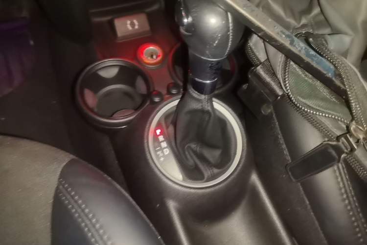 Used MINI 2012 1.6L COOPER Baker Street Gear Lever