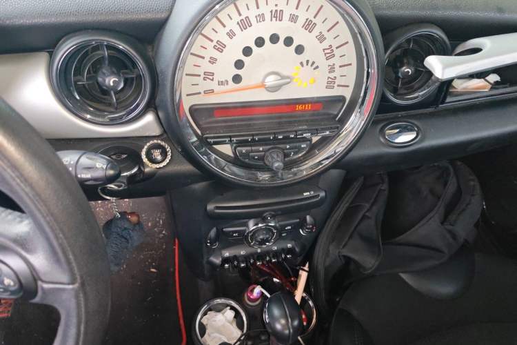 Used MINI 2012 1.6L COOPER Baker Street Audio And AC Panel