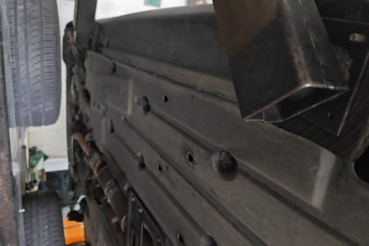 Used MINI 2012 1.6L COOPER Baker Street Chassis Rear Left