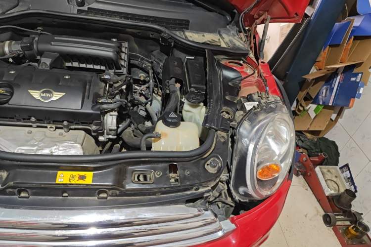 Used MINI 2012 1.6L COOPER Baker Street Engine Bay Left