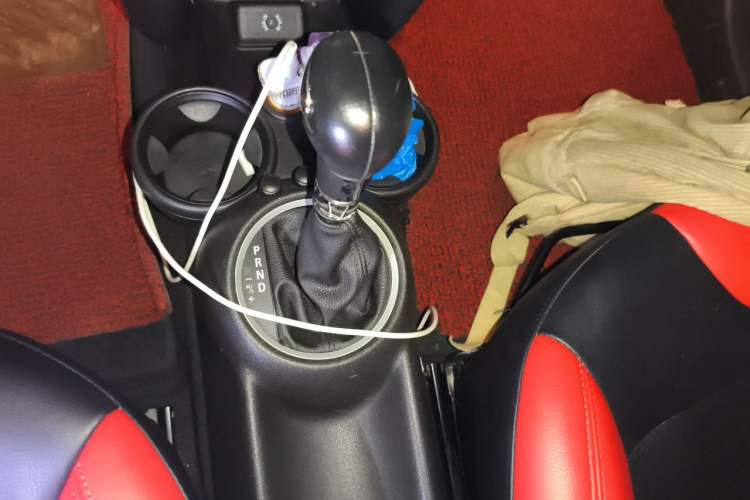 Used MINI 2012 1.6L COOPER Baker Street Gear Lever
