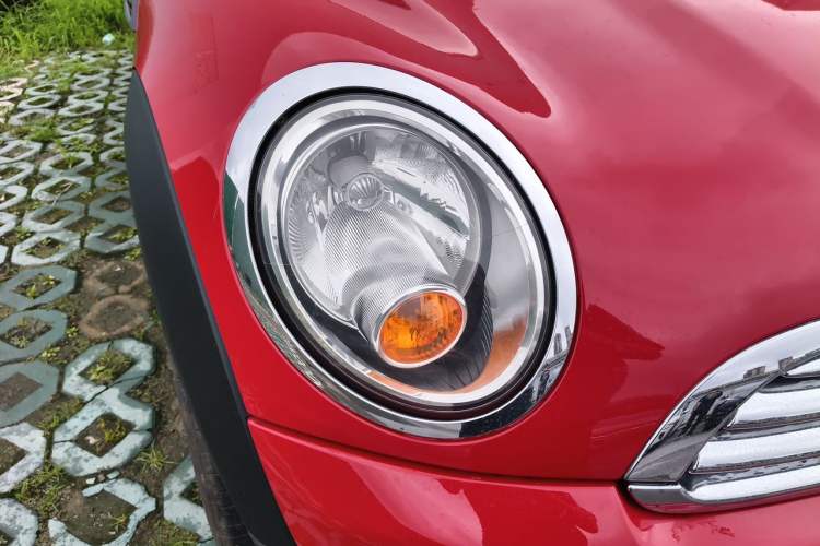 Used MINI 2012 1.6L COOPER Baker Street Right Front Headlight