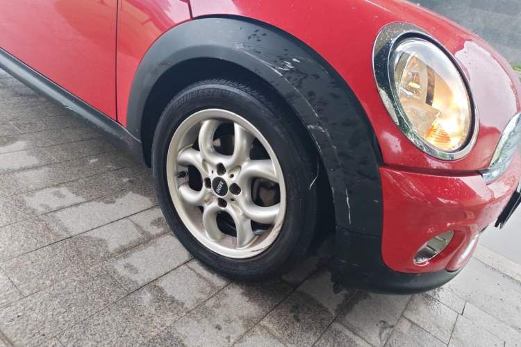 Used MINI 2012 1.6L COOPER Baker Street Right Front Wheel Hub