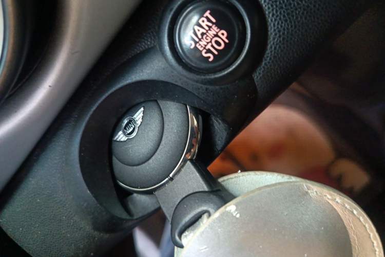 Used MINI 2012 1.6L COOPER Bayswater Vehicle Key