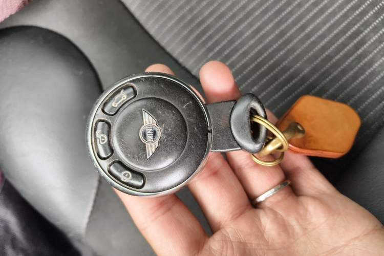 Used MINI 2012 1.6L COOPER Baker Street Vehicle Key