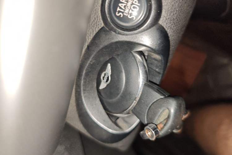 Used MINI 2012 1.6L COOPER Bayswater Vehicle Key