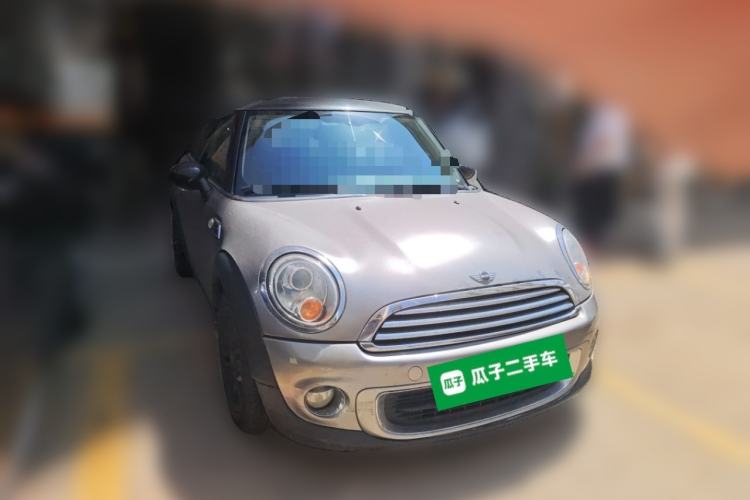 Used MINI 2012 1.6L ONE Baker Street Front Right 45 Deg