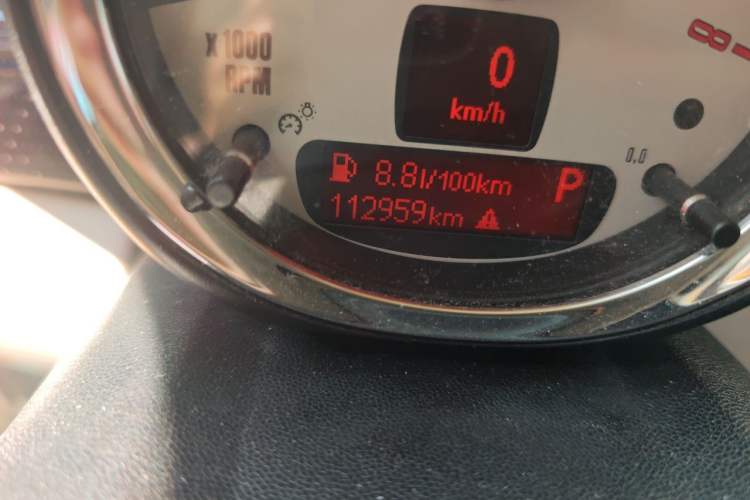 Used MINI 2012 1.6L ONE Baker Street Odometer Close Up