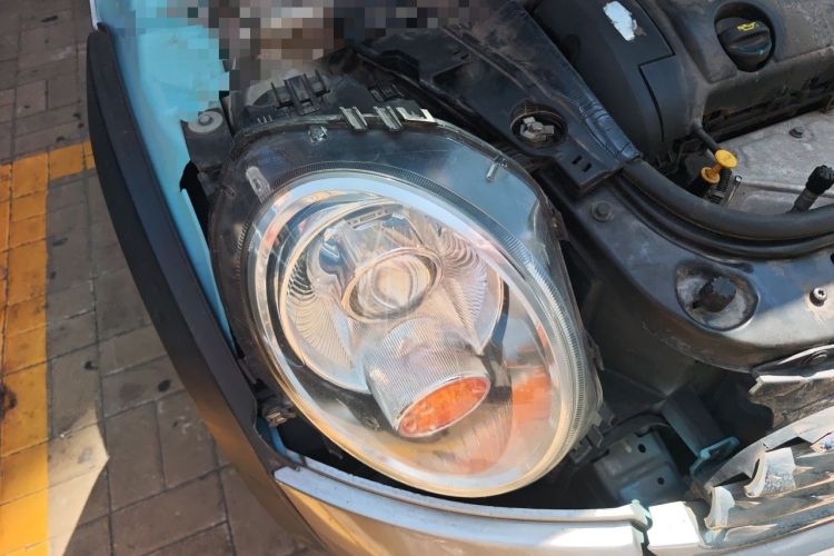 Used MINI 2012 1.6L ONE Baker Street Right Front Headlight