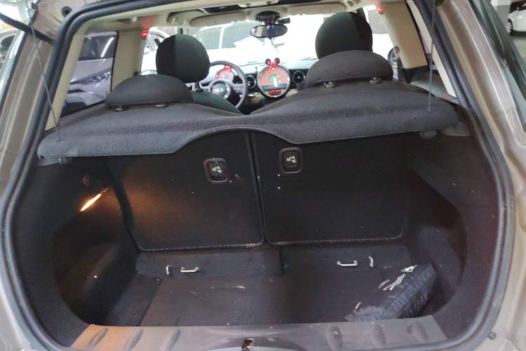 Used MINI 2012 1.6T COOPER S Bayswater Trunk