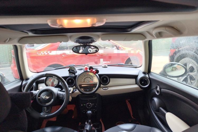 Used MINI 2012 1.6L COOPER Baker Street Center Console