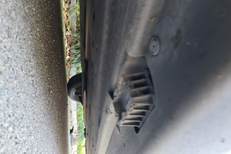 Used MINI 2012 1.6L COOPER Bayswater Chassis Front Left