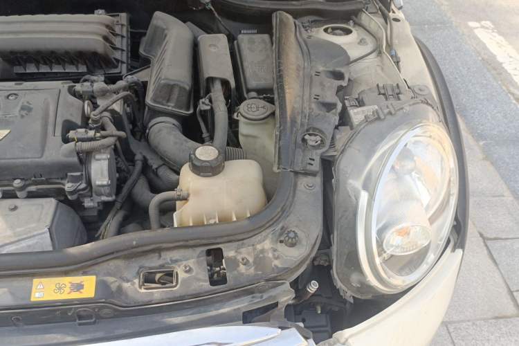 Used MINI 2012 1.6L COOPER Baker Street Engine Bay Left
