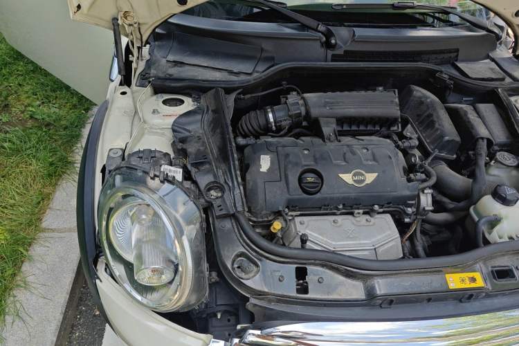 Used MINI 2012 1.6L COOPER Baker Street Engine Bay Right