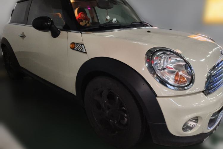 Used MINI 2012 1.6L COOPER Baker Street Front Right 45 Deg