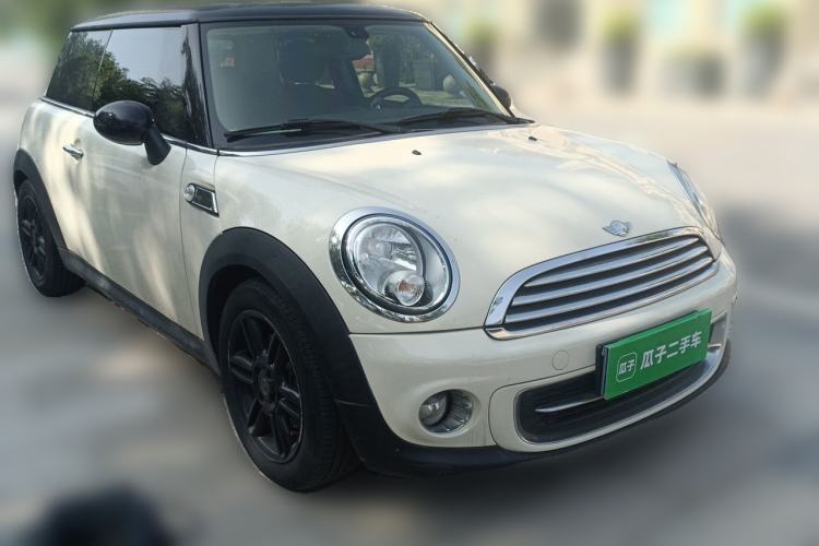 Used MINI 2012 1.6L COOPER Baker Street Front Right 45 Deg