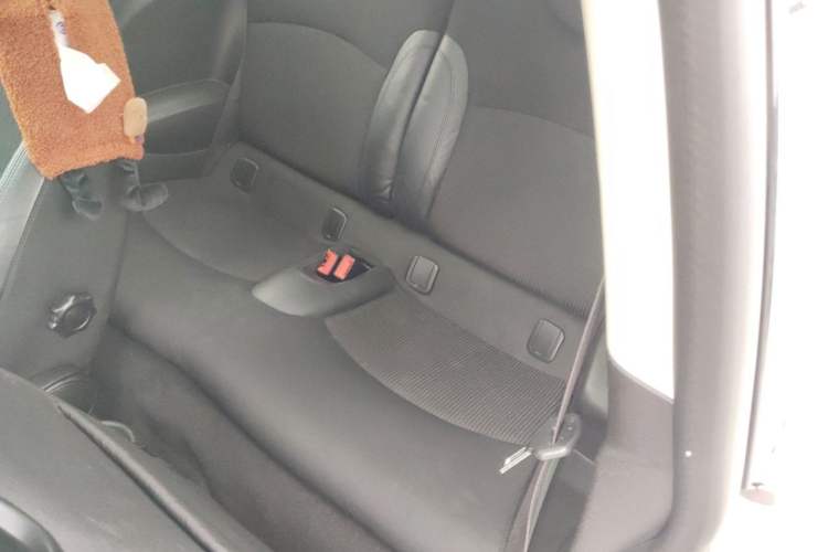 Used MINI 2012 1.6L China Olympic Commemorative Edition Left Rear Seat