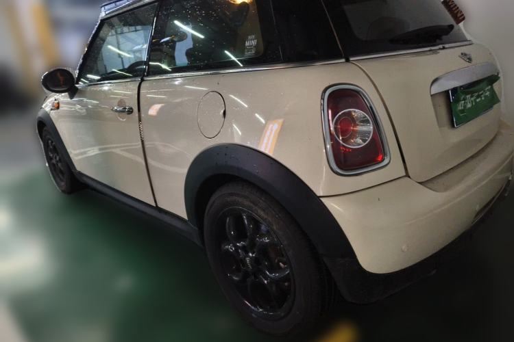 Used MINI 2012 1.6L COOPER Baker Street Rear Left 45 Deg