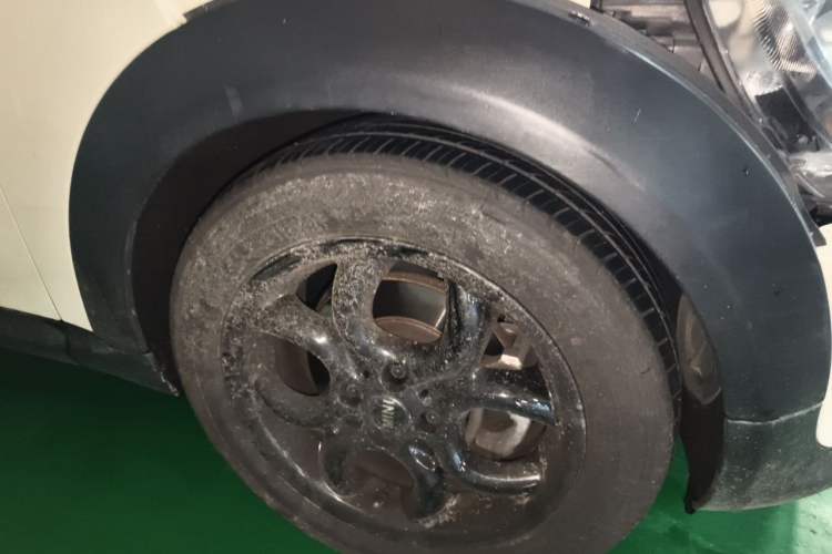 Used MINI 2012 1.6L COOPER Baker Street Right Front Wheel Hub