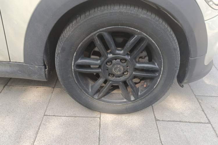 Used MINI 2012 1.6L COOPER Baker Street Right Front Wheel Hub
