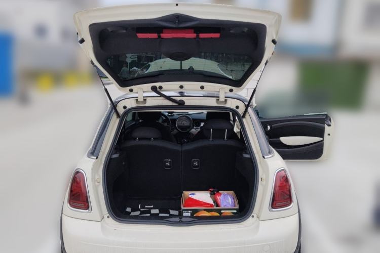 Used MINI 2012 1.6L China Olympic Commemorative Edition Trunk