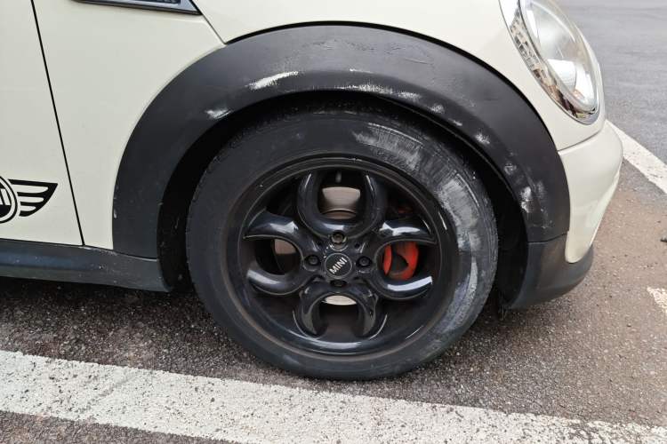 Used MINI 2012 1.6L COOPER Baker Street Right Front Wheel Hub