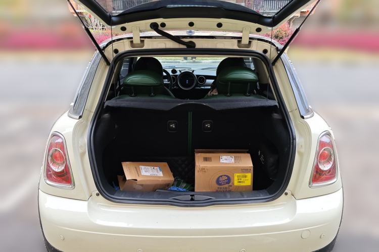 Used MINI 2012 1.6L COOPER Baker Street Trunk