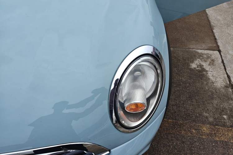 Used MINI 2013 1.6L ONE Limited Edition First Version Engine Bay Left