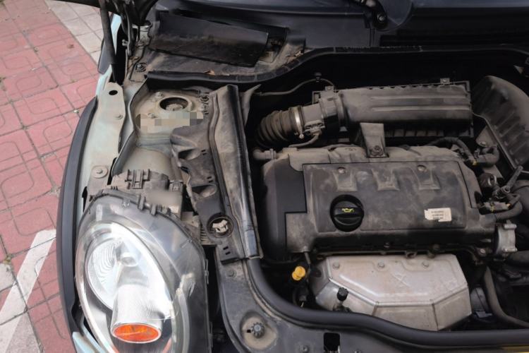 Used MINI 2013 1.6L ONE Limited Edition Second Version Engine Bay Right