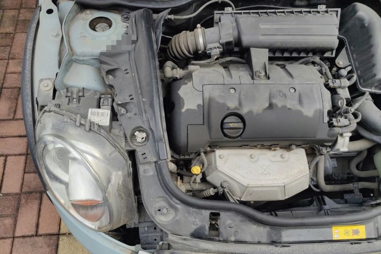 Used MINI 2013 1.6L ONE Limited Edition Second Version Engine Bay Right