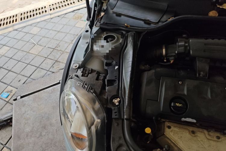 Used MINI 2013 1.6L ONE Limited Edition Second Version Engine Bay Right