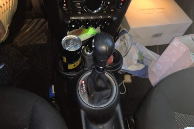 Used MINI 2013 1.6L ONE Limited Edition Second Version Gear Lever