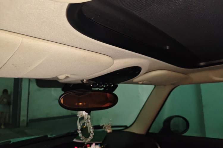Used MINI 2013 1.6L ONE Limited Edition Second Version Headliner