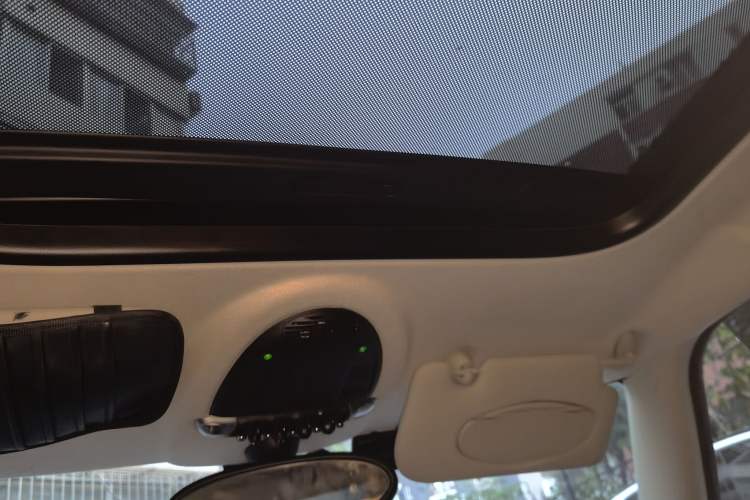 Used MINI 2013 1.6L ONE Limited Edition Second Version Headliner