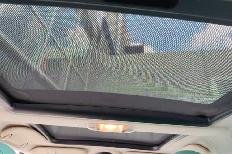 Used MINI 2013 1.6L ONE Limited Edition First Version Headliner