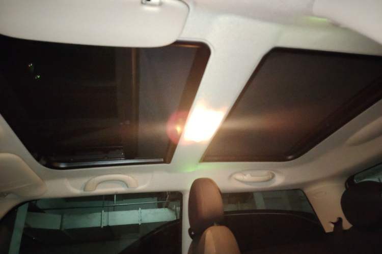 Used MINI 2013 1.6L ONE Limited Edition Third Version Headliner