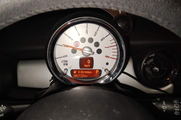 Used MINI 2013 1.6L ONE Limited Edition Third Version Instrument Cluster