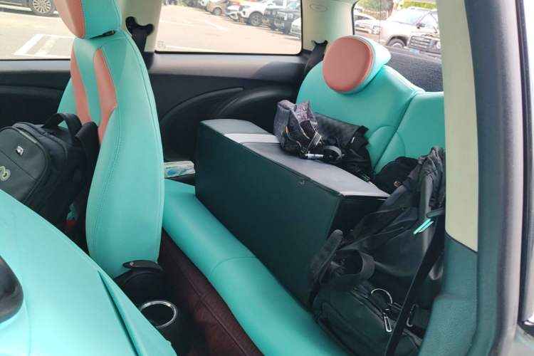 Used MINI 2013 1.6L ONE Limited Edition First Version Left Rear Seat