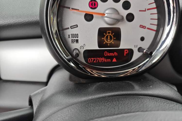 Used MINI 2013 1.6L ONE Limited Edition First Version Odometer Close Up