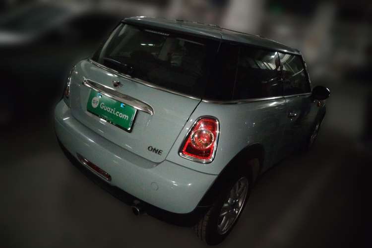 Used MINI 2013 1.6L ONE Limited Edition Third Version Rear Right 45 Deg