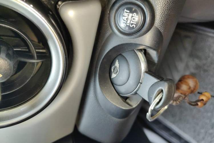 Used MINI 2013 1.6L ONE Limited Edition Second Version Vehicle Key